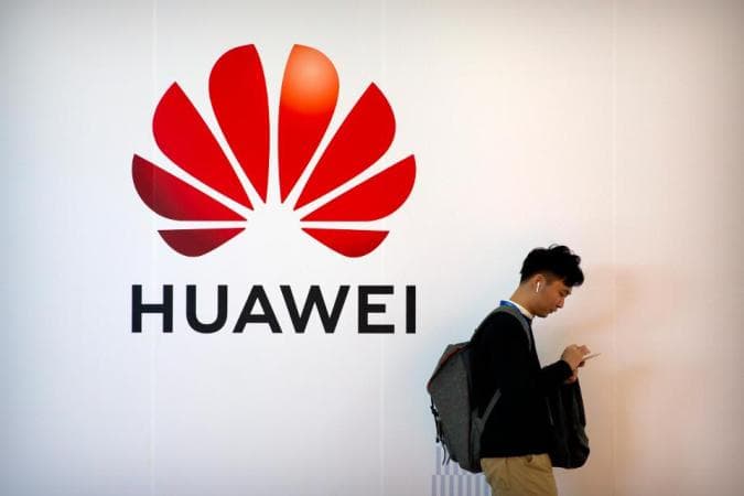 Huawei to pay workers an extra month’s salary and bonuses