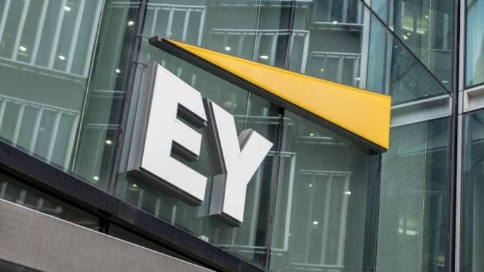 HR Insights: EY to hire , people in the financial year  - SightsIn Plus
