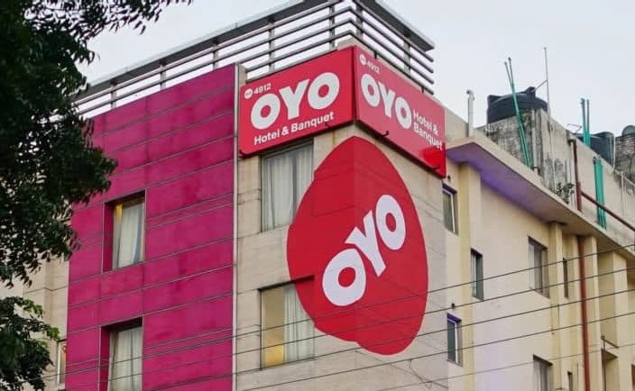 Oyo plans to layoff 2,000 people by end of January 2020