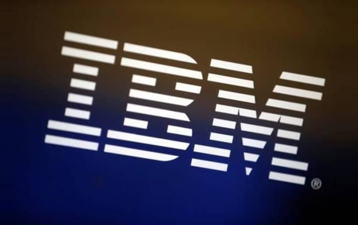 IBM is planning , job cuts ahead of strategic spinoff
