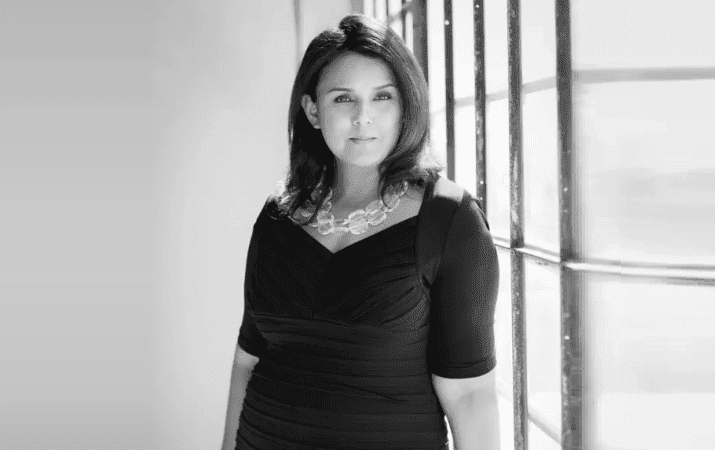 SightsIn Plus Article: How to Create a Personal Brand and Global Career?