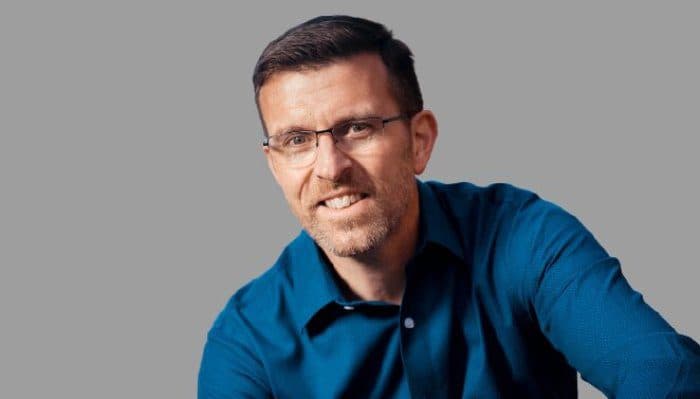 Work is a relationship, not a contract- Jason Lauritsen