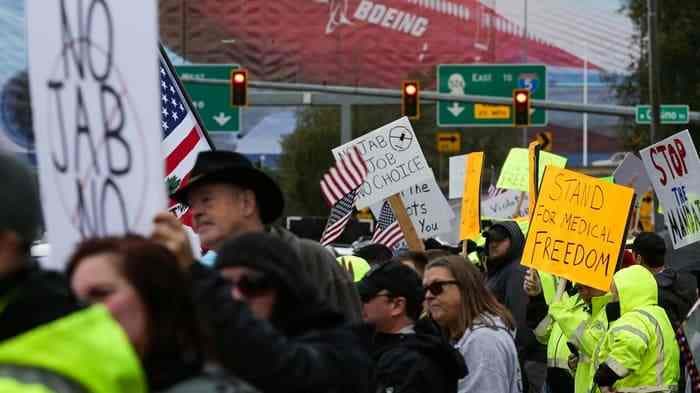 Boeing workers stage protest over vaccine mandate