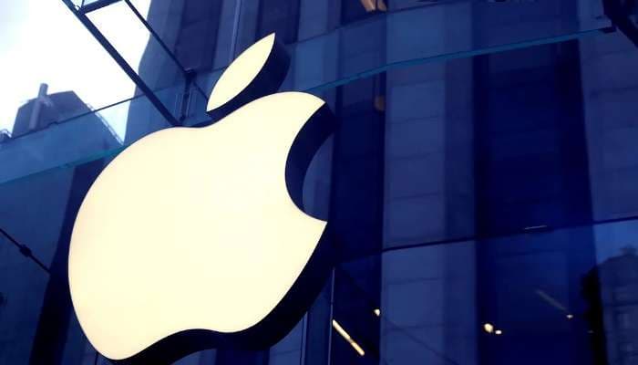 Apple tells workers they have right to discuss wages, working conditions