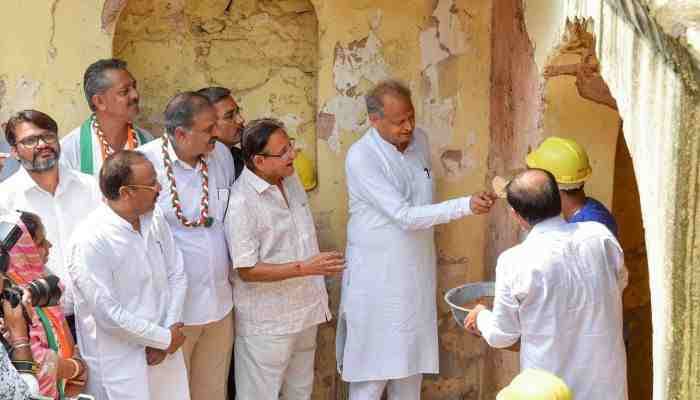 Rajasthan provided jobs to 1 lakh people in six days