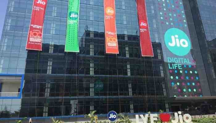 Reliance Jio is hiring freshers for GET & various other roles, Apply