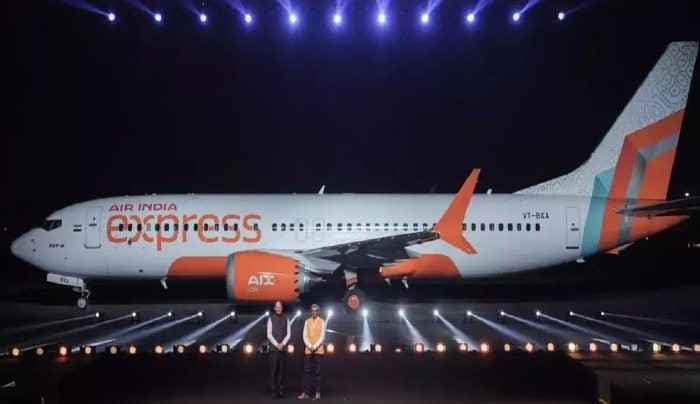 Union labour ministry issued show cause notice to Air India Express