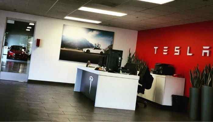 Tesla persists with layoffs, aiming to cut 6,000 roles