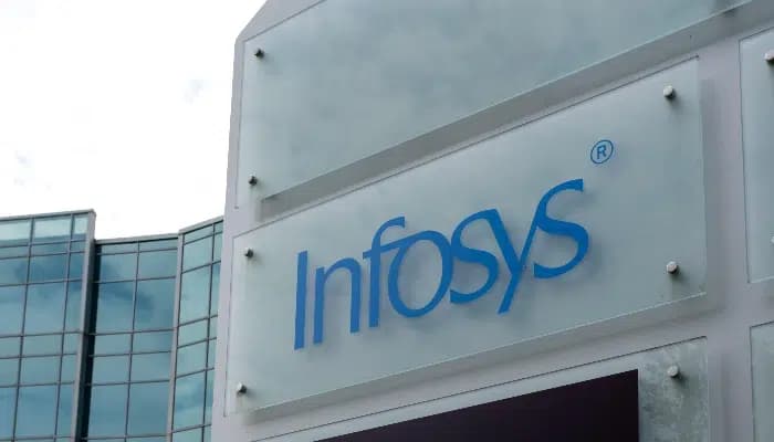 Infosys Reduces Q Bonuses Ahead of Annual Pay Hikes