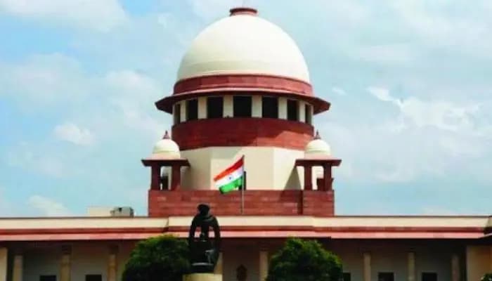 Supreme Court Issues Notice to Centre on Extended Internships