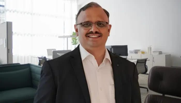 SightsIn Plus Article: Srinivasa Bharathy on Complete People Experience, Beyond EX