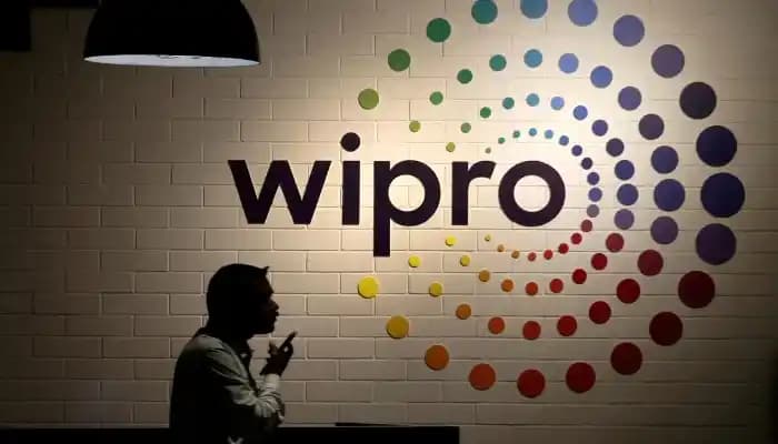 Wipro Q2 FY26: Hiring Expands as Attrition Falls