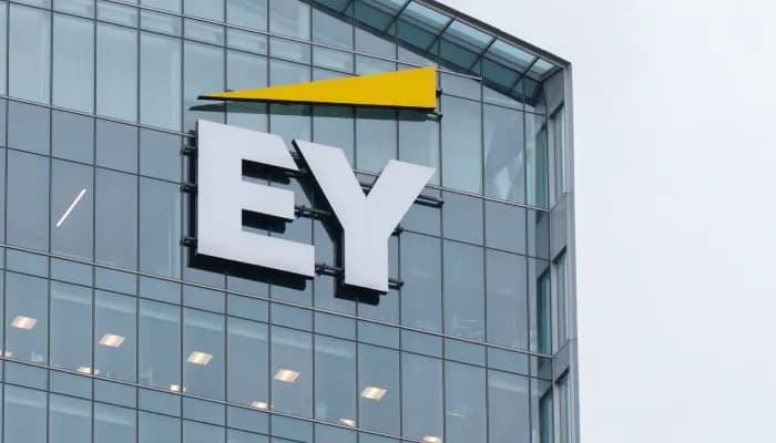 EY Survey India Outpaces in AI Adoption and Talent Health