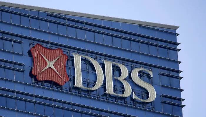 DBS Rewards Junior Staff with Record Bonus