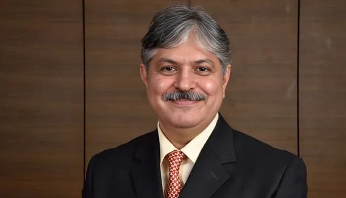 Suzlon Elevates J P Chalasani and Appoints Ajay Kapur as Group CEO