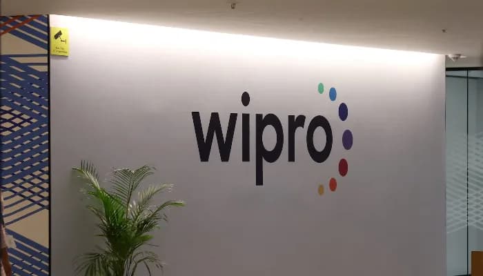 Wipro CEO Greenlights Salary Hikes to Retain Top Tech Talent